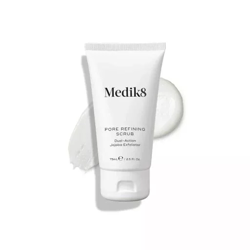 Скраб для глибокого очищення пор та оновлення шкіри Medik8 Pore Refining Scrub